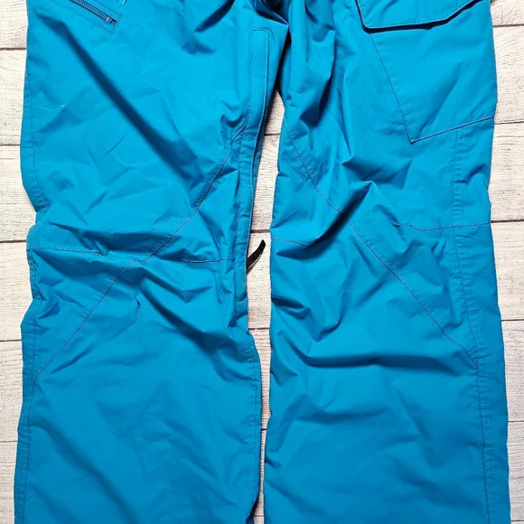 Burton medium snowboarding/ski pants - Picture 8 of 16